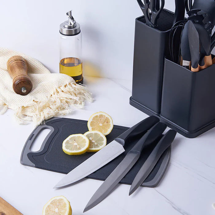 Kit Utensílios de Cozinha Completo – 19 Peças com Tábua de Silicone, Espátula, Faca e Tesoura